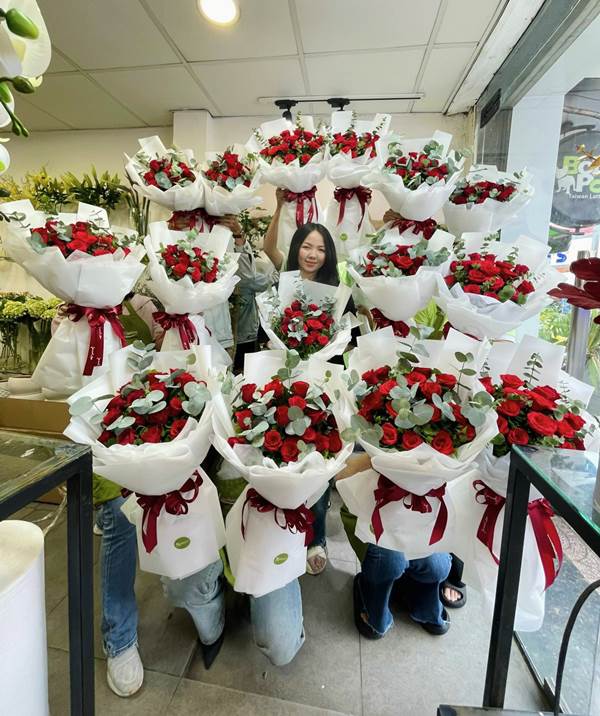 Đặt hoa dễ dàng tại shop hoa sự kiện đẹp - Hoa Tươi 360