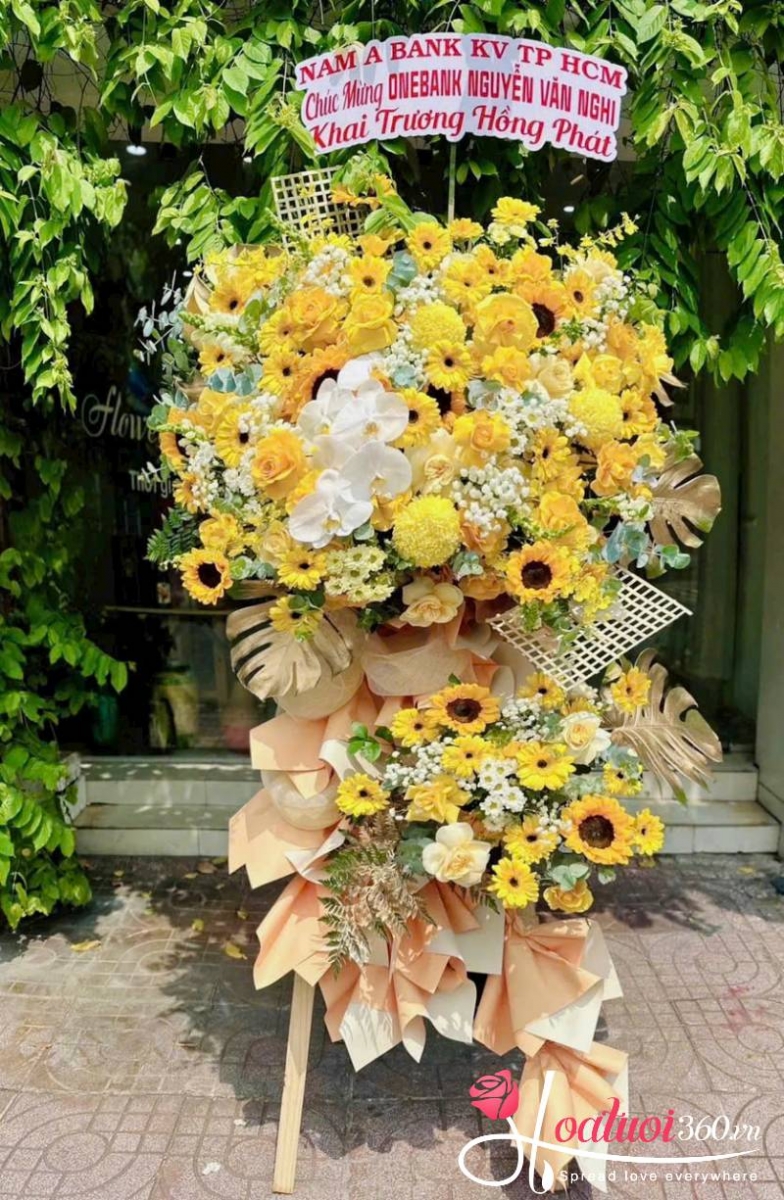 Kệ hoa khai trương tone vàng Hoàng Kim Đại Cát