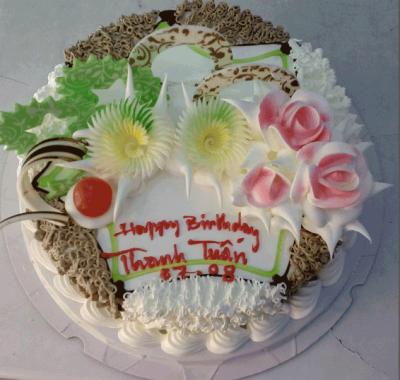 Bánh kem chúc mừng sinh nhật gửi ngàn lời chúc
