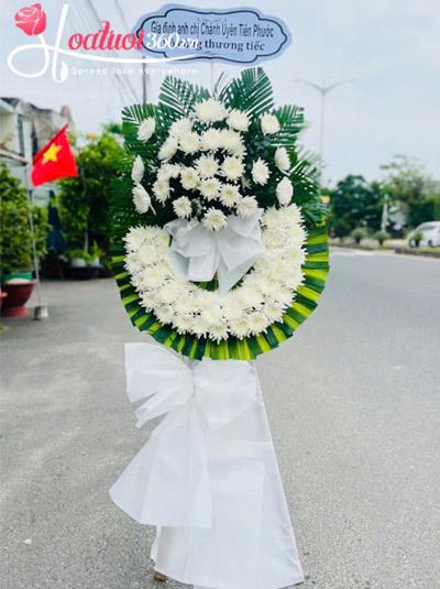 Kệ hoa chia buồn - Đến vùng trời mới