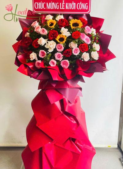 Kệ hoa chúc mừng - Ngọn lửa thịnh vượng