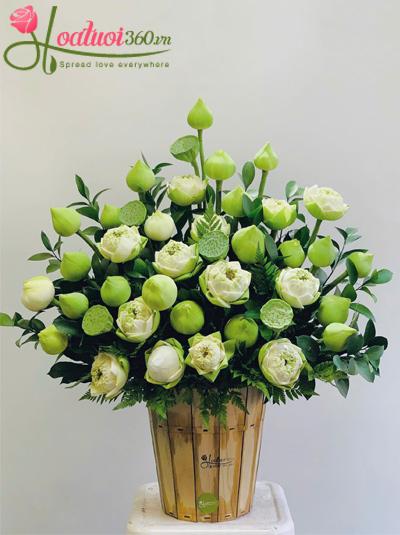 Lẵng hoa sen trắng - Nét đẹp phú quý