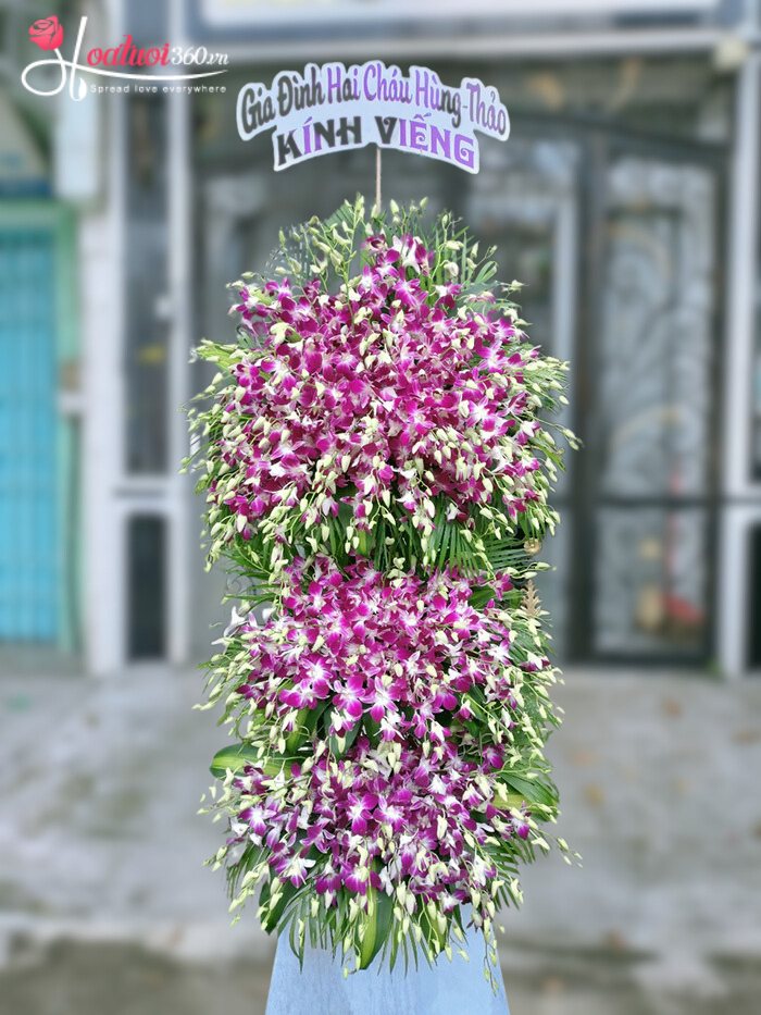 Kệ hoa đám tang màu tím 3 tầng trang nghiêm thành tâm tiễn biệt