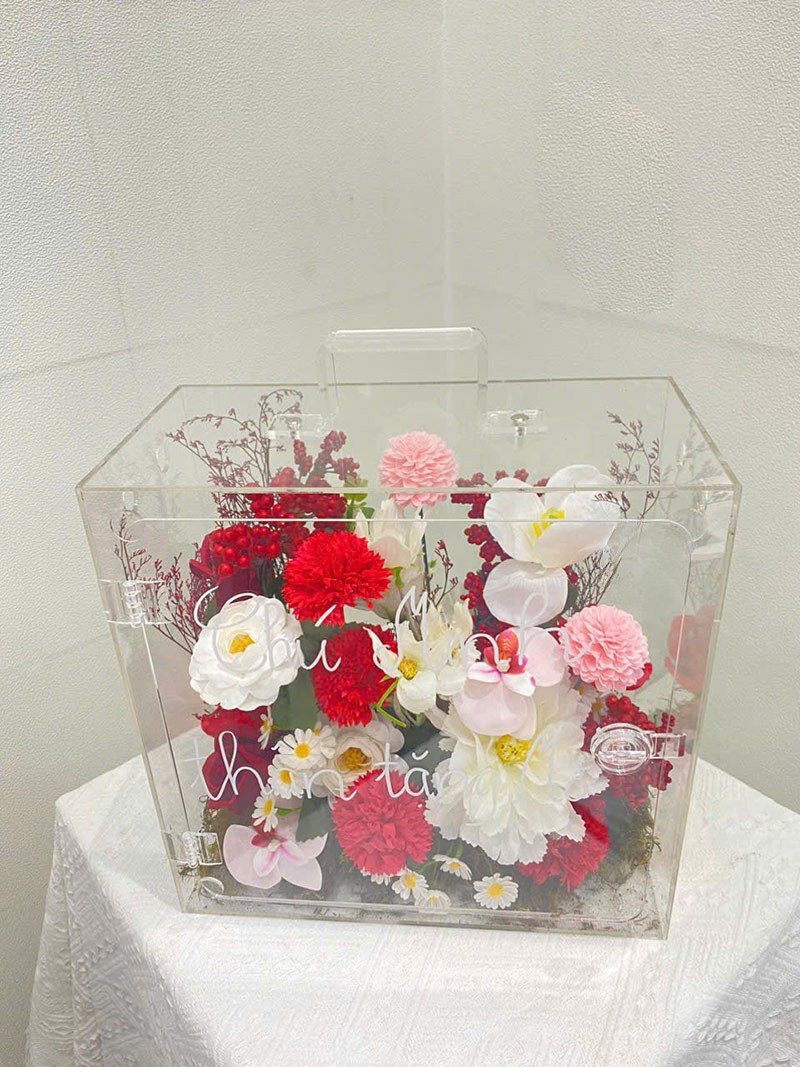 Cách bảo quản giỏ hoa sáp