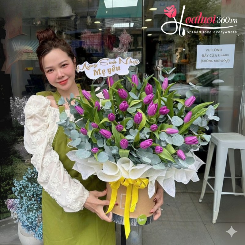 Hoa tulip tím có ý nghĩa gì?