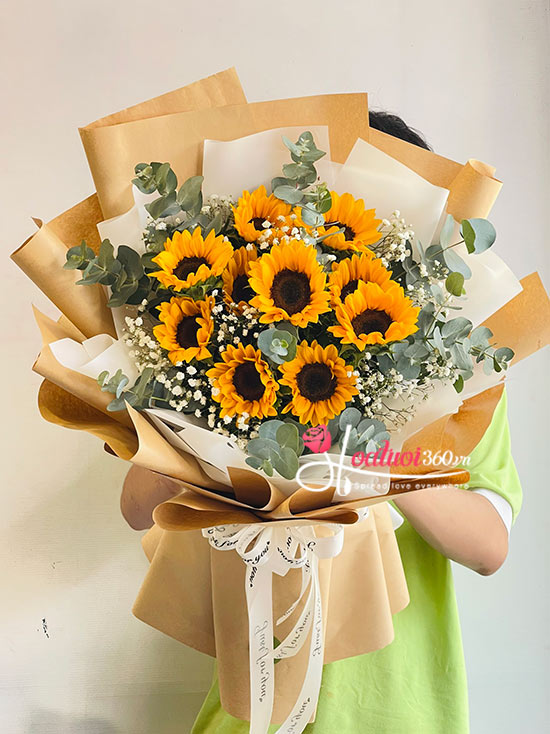 Bó hoa hướng dương chúc mừng khai trương cửa hạng ở Phường Tân Sơn Nhì