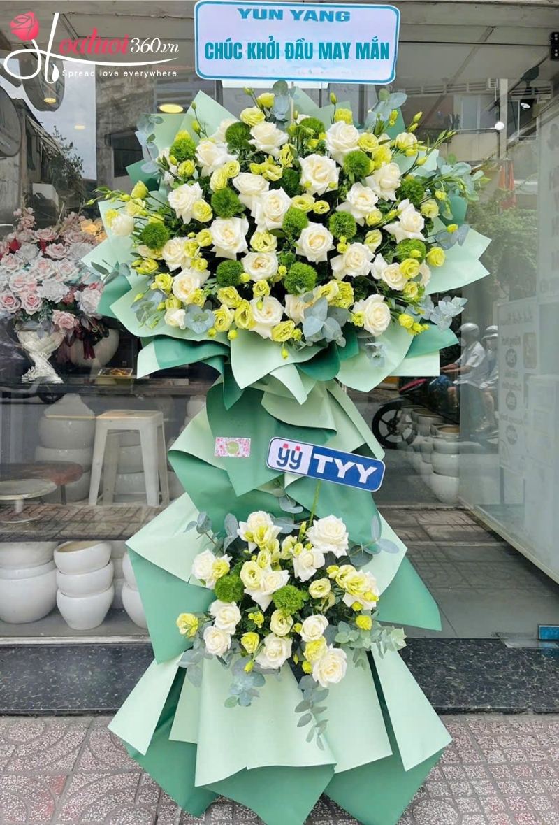 Chọn hoa cúng động thổ hợp mệnh gia chủ