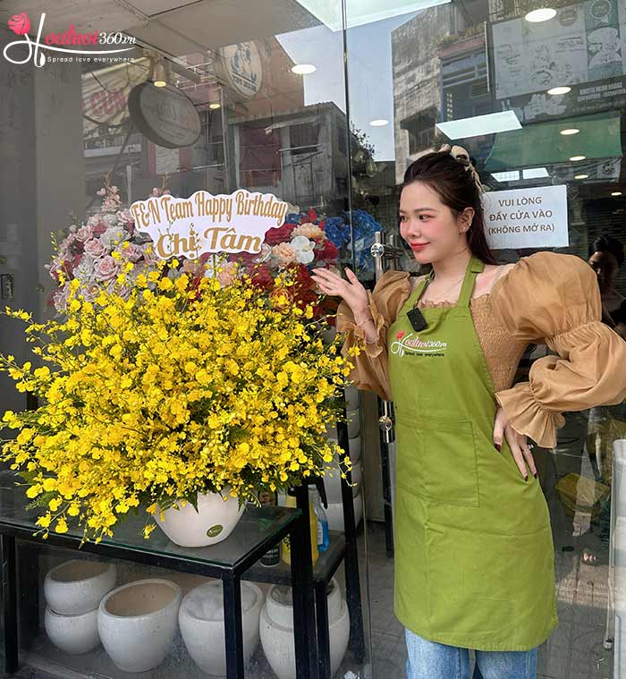 Hoa lan mang ý nghĩa tượng trưng cho sự giàu có và thịnh vượng