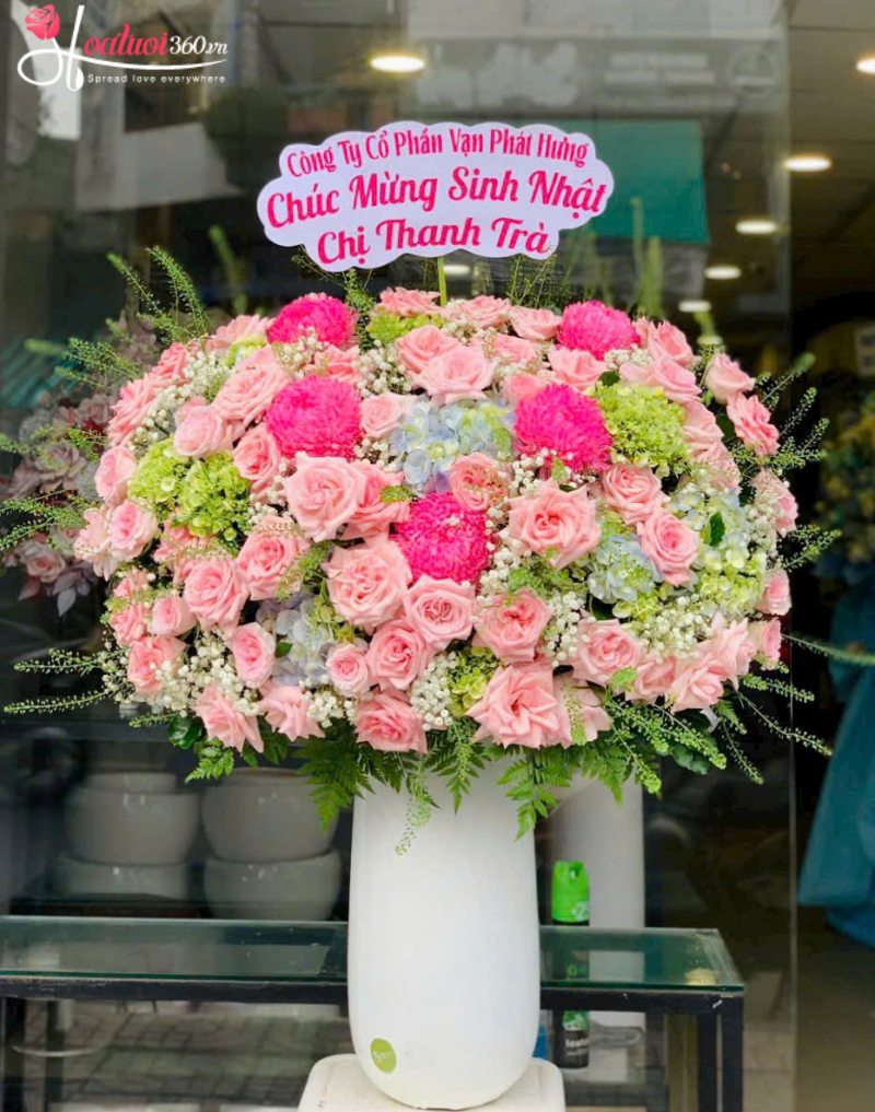 Bình hoa địa lan vàng chúc mừng