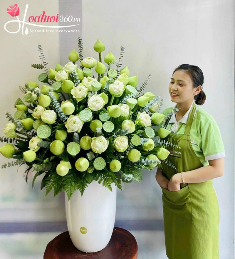 bình hoa sen trắng đám tang