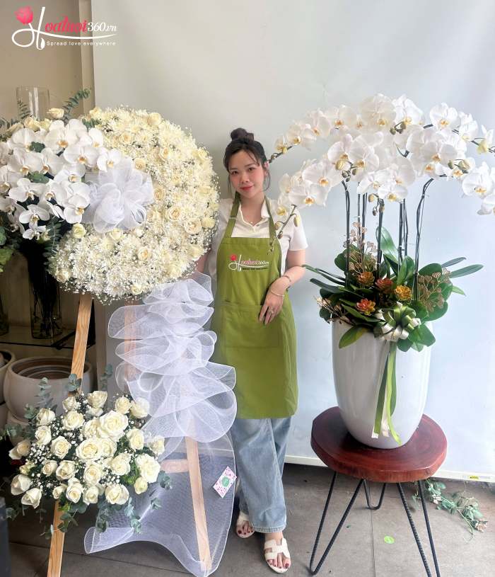 Đặt hoa chia buồn tại cửa hàng hoa Phường Tân Hưng TPHCM