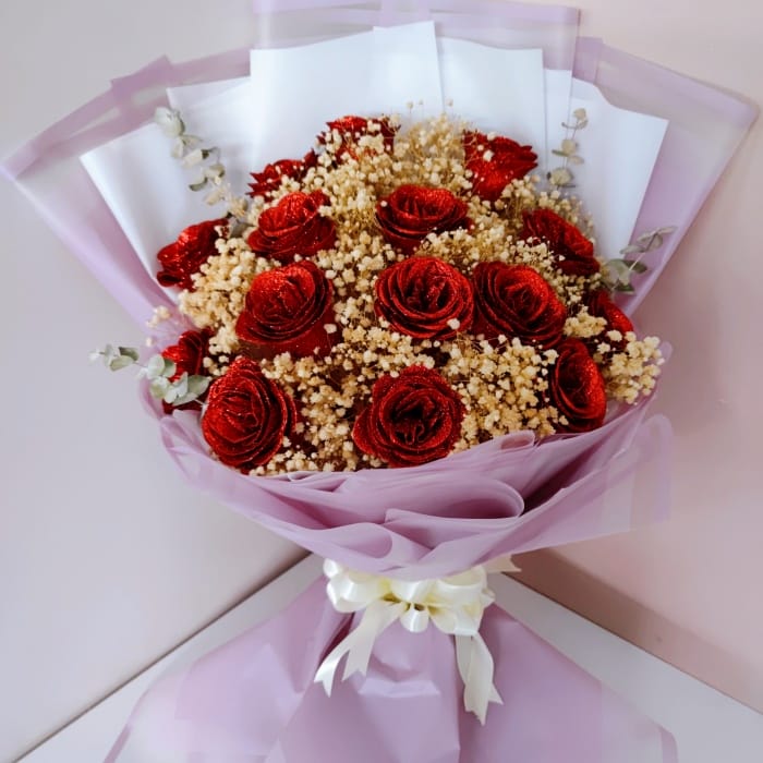 Bó hoa độc đáo từ hoa khô baby và hoa sáp thơm