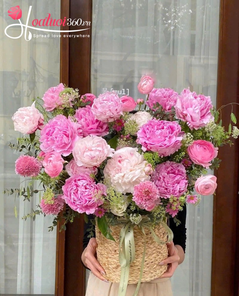 giỏ hoa mẫu đơn cảm ơn bà, mẹ