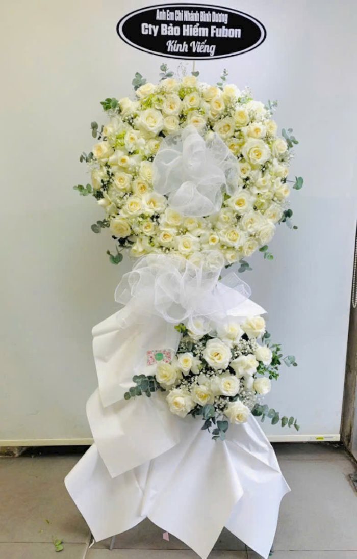 Kệ hoa hồng trắng 2 tầng viếng đám tang