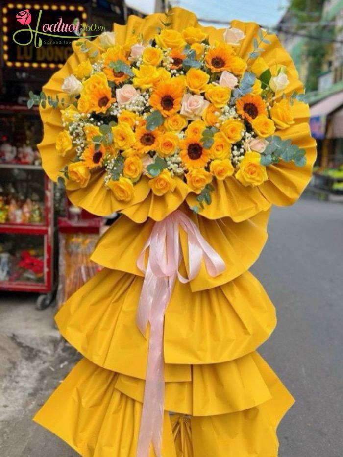 Kệ hoa khai trương phường Tân Hoà TPHCM