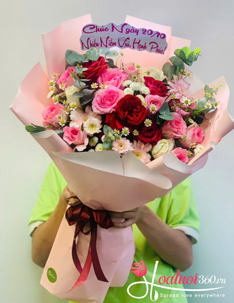 Bó hoa mix rực rỡ tặng bạn bè, đồng nghiệp nữ ngày 20/10