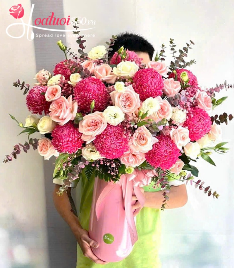 Hộp hoa cúc mẫu đơn hồng đậm