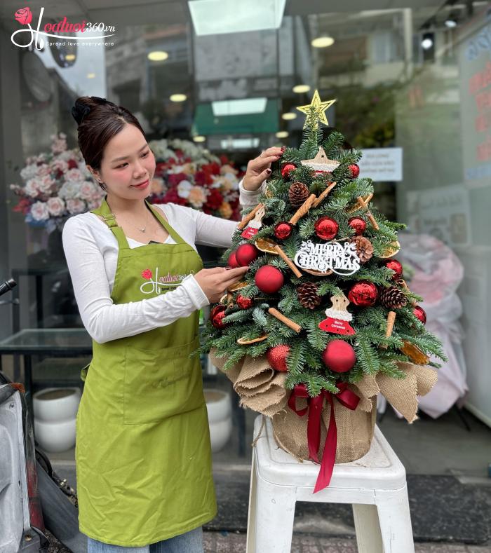 khách hàng phản hồi về shop hoa tươi phường Phú Thạnh TPHCM