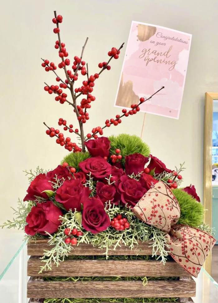 Lẵng hoa hồng đỏ mừng khai trương