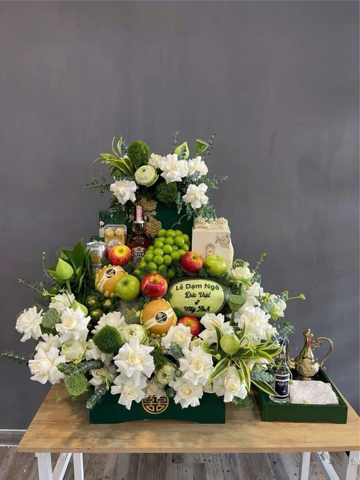 mẫu tráp dạm ngõ miền Bắc tone xanh - trắng