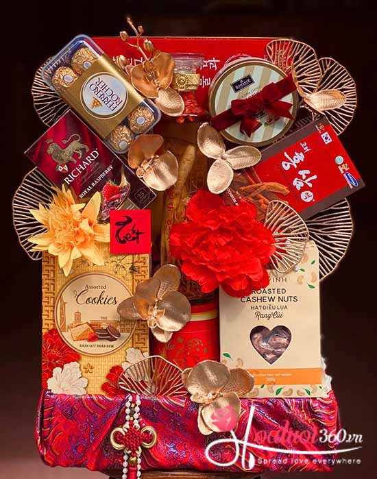 Giỏ quà tết 2025 - Năm mới thắng lợi