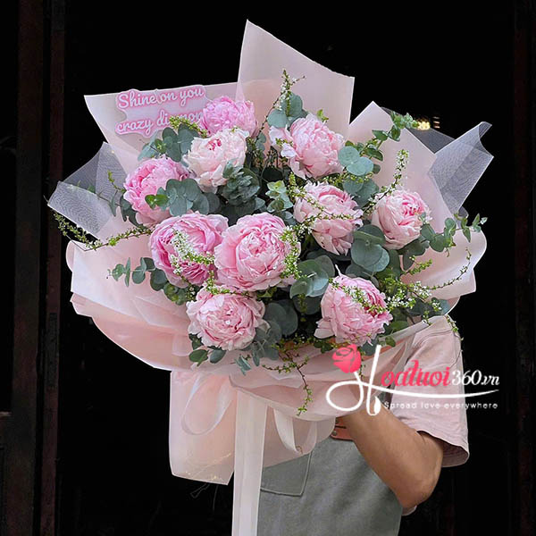 Bó hoa mẫu đơn - Đời thêm rực rỡ