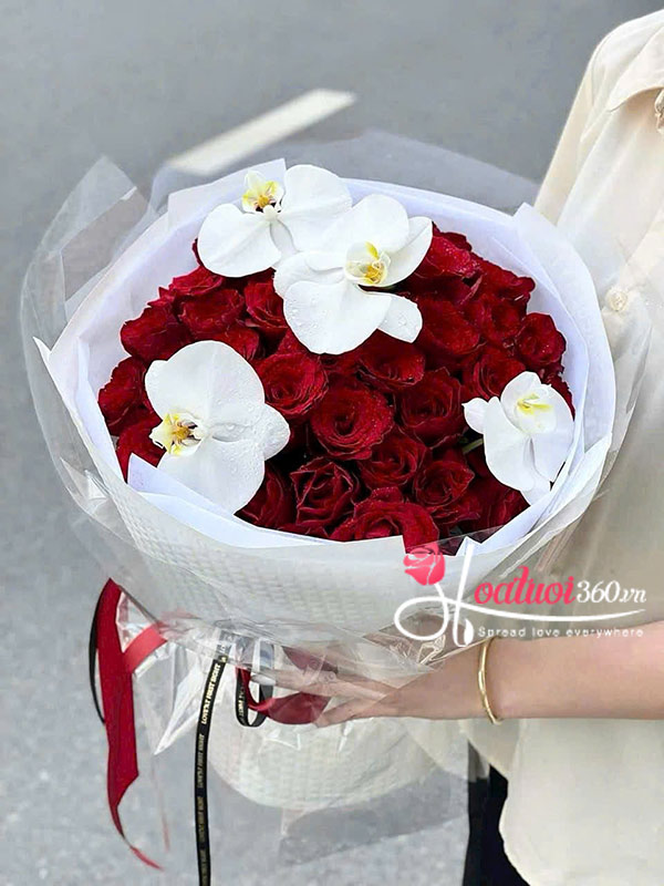 Bó hoa sinh nhật - Yêu chỉ em thôi