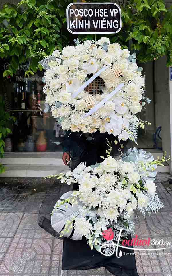 Kệ hoa chia buồn - Về chốn an yên