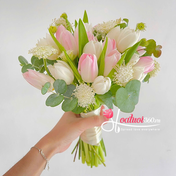 Bó hoa cưới Tulip - Me and you