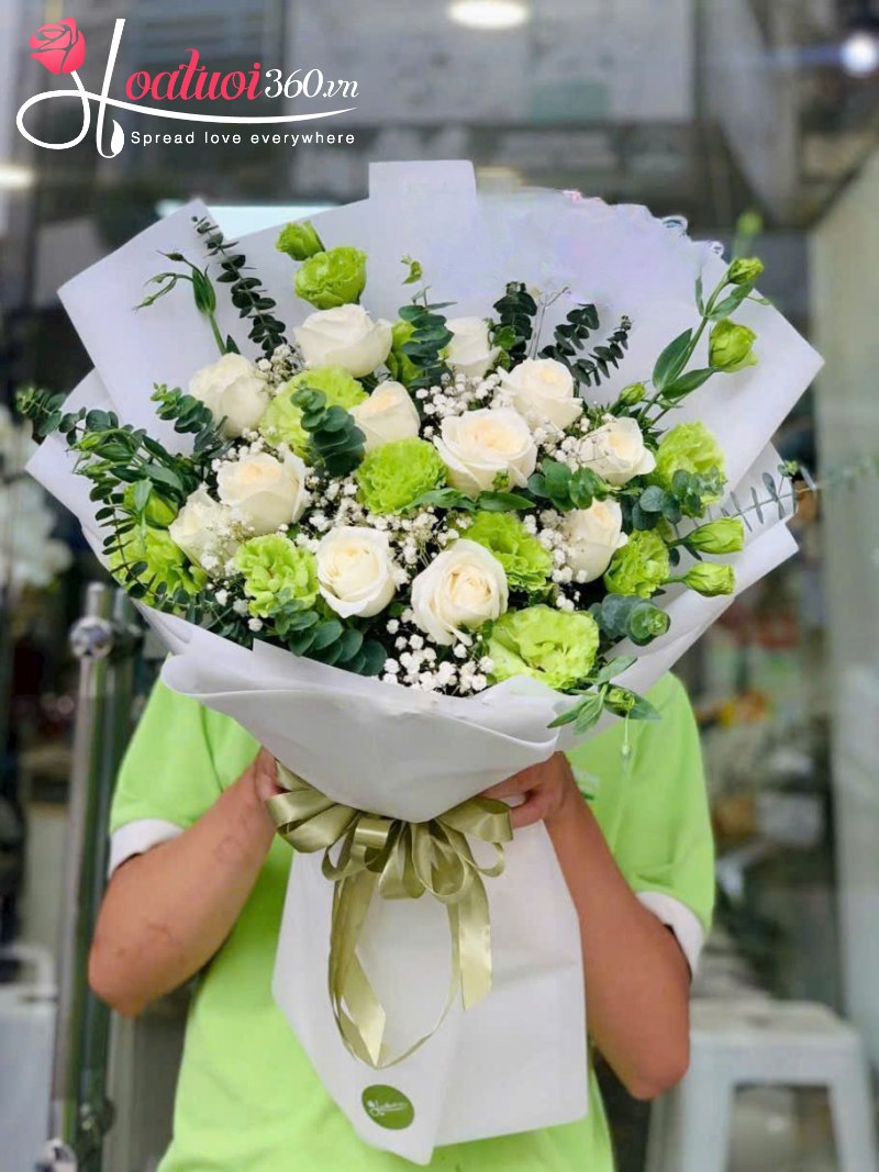 Bó hoa tốt nghiệp bằng hoa hồng kem