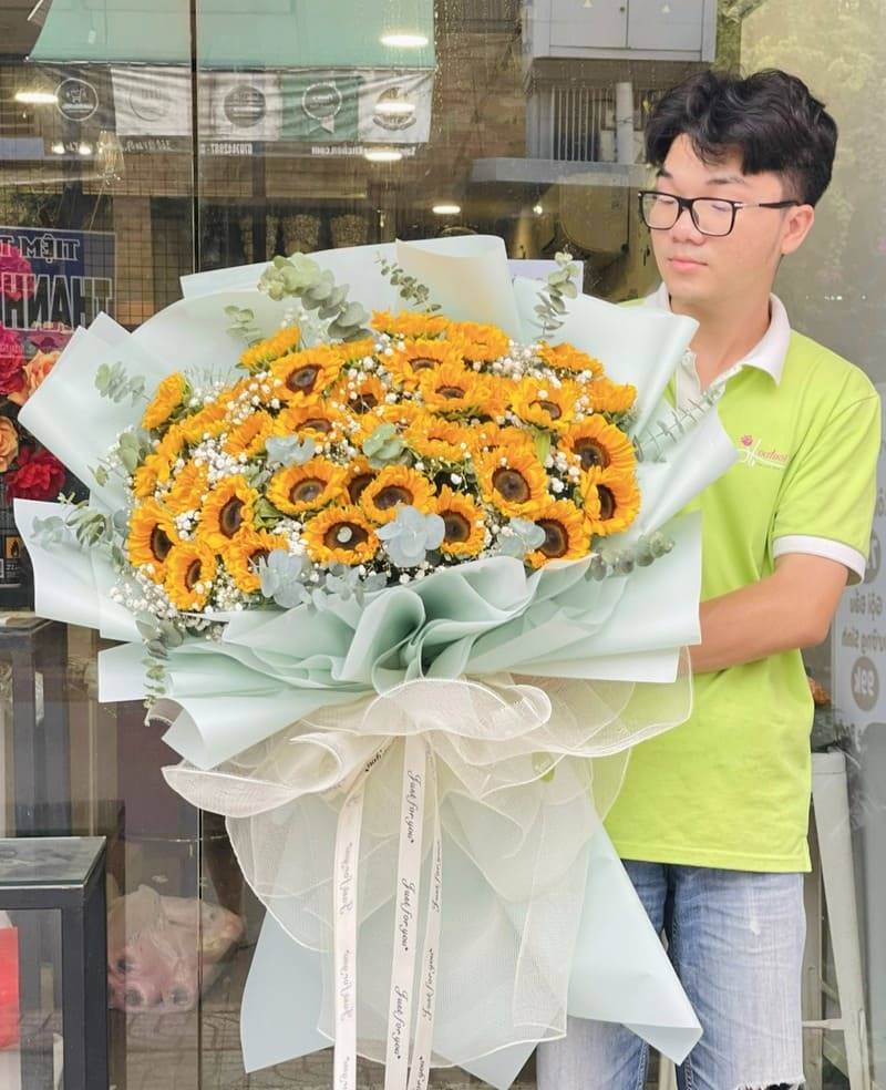 Bó hoa hướng dương tươi sáng rực rỡ tặng sinh nhật