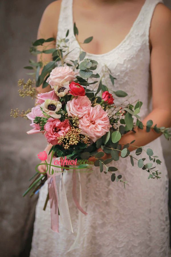 Sử dụng hoa hồng Ohara cho bó hoa cầm tay cô dâu