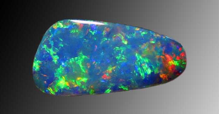 Đá opal là biểu tượng ngày sinh tháng 10